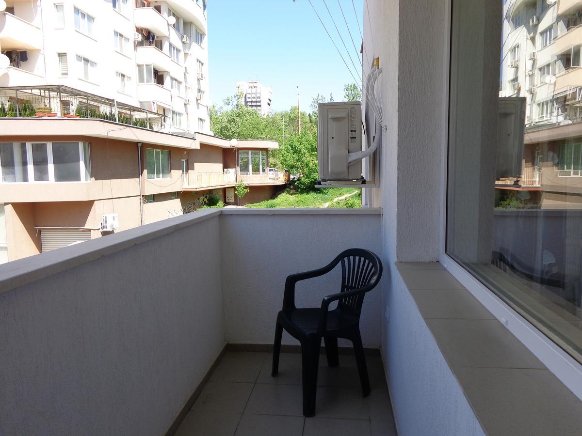 Apartment Moni Велико Търново Екстериор снимка