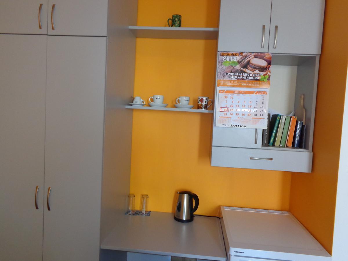 Apartment Moni Велико Търново Екстериор снимка