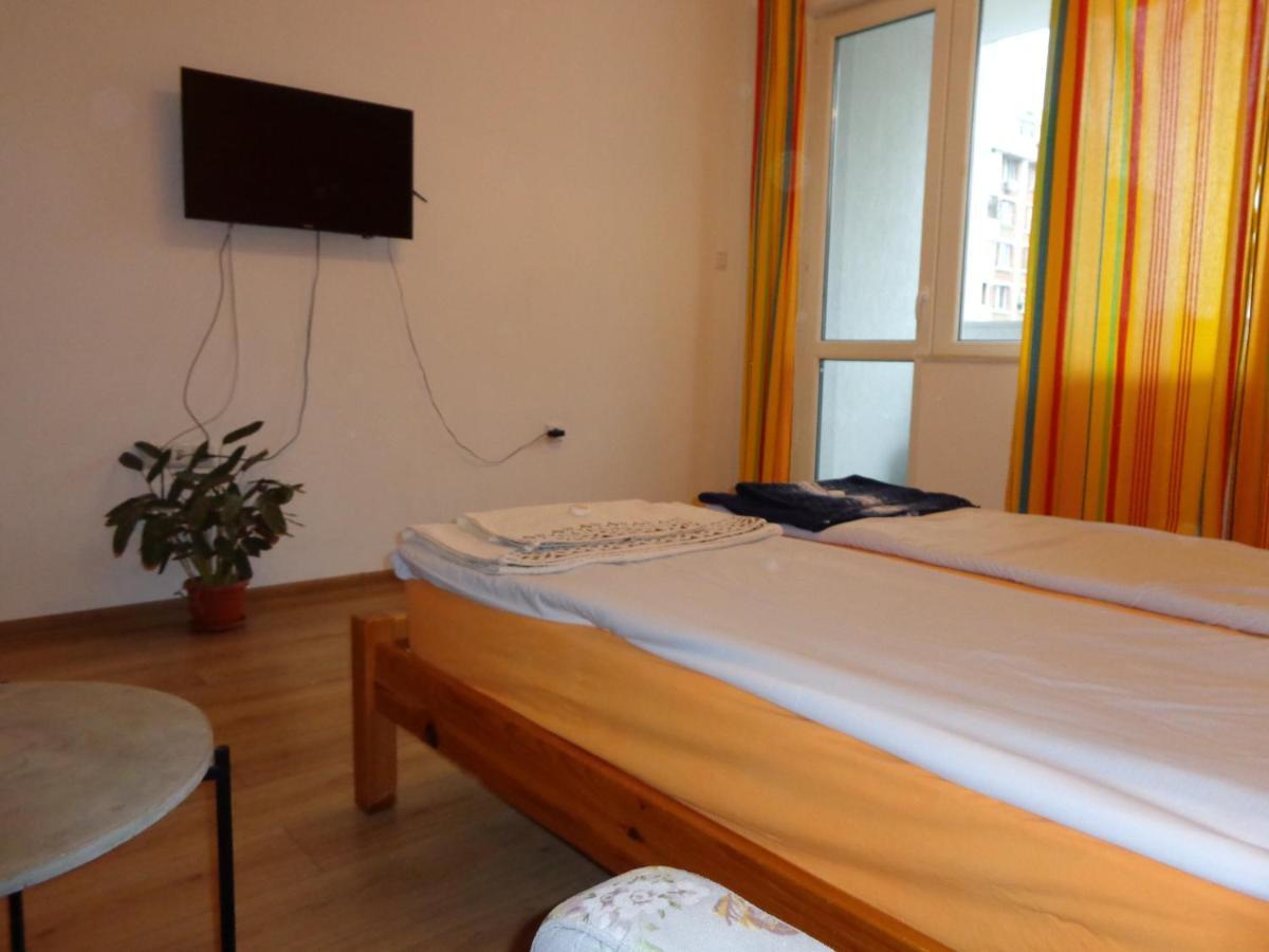 Apartment Moni Велико Търново Екстериор снимка